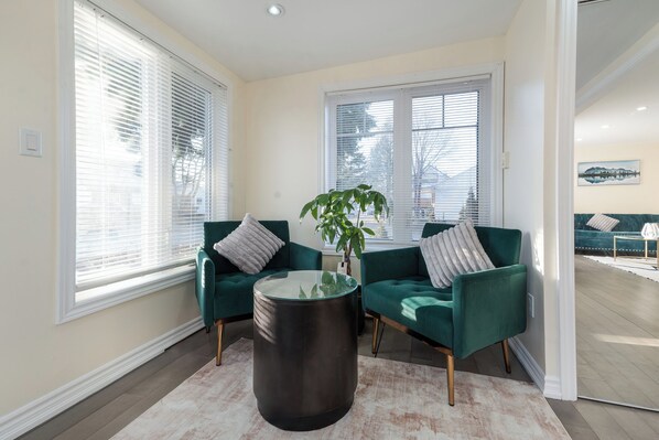 Interior - Bright & Spacious 4BR Home | Private Backyard | Near Downtown Toronto (Ajax)