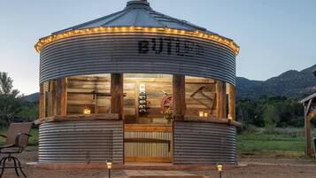 Enceinte de lâhĂ©bergement