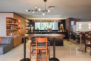 Bar (en la propiedad)