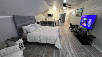 1 bedroom, iron/ironing board, WiFi