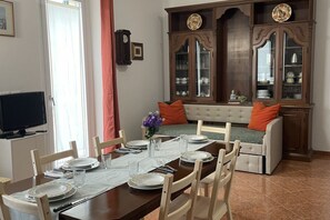 Dining - Bnbook Quadrilocale Italia (Rho)