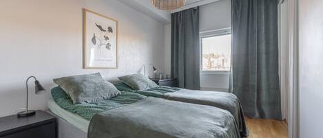 1 bedroom, desk, iron/ironing board, free WiFi