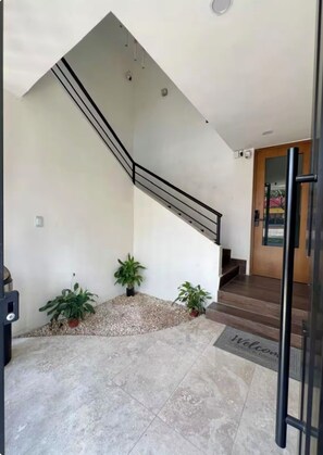 Interior - Modern 2BR Suite on Col. Aleman near Paseo de Montejo & Centro Historico (Merida)