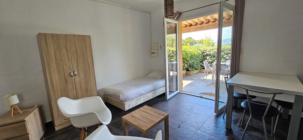 1 bedroom, free WiFi, bed sheets - Studio Dolce & Vita A1 with pool and terrace (Propriano)