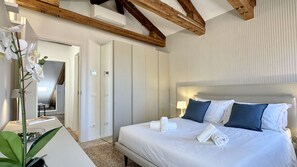 Strykejern/-brett, wi-fi (inkludert) og sengetøy