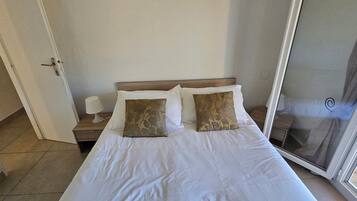 2 dormitorios, wifi gratis, ropa de cama