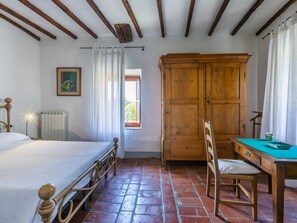 2 bedrooms, Internet