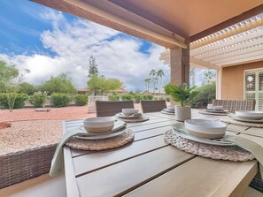 Outdoor dining