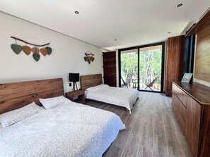 3 bedrooms, iron/ironing board, WiFi, bed sheets - Beautiful house - Riviera Maya. Mayakoba Country Club (Playa del Carmen)