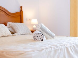 3 Schlafzimmer, Bügeleisen/Bügelbrett, Internetzugang, Bettwäsche