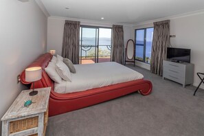 3 chambres, fer et planche à repasser, Wi-Fi gratuit, draps fournis