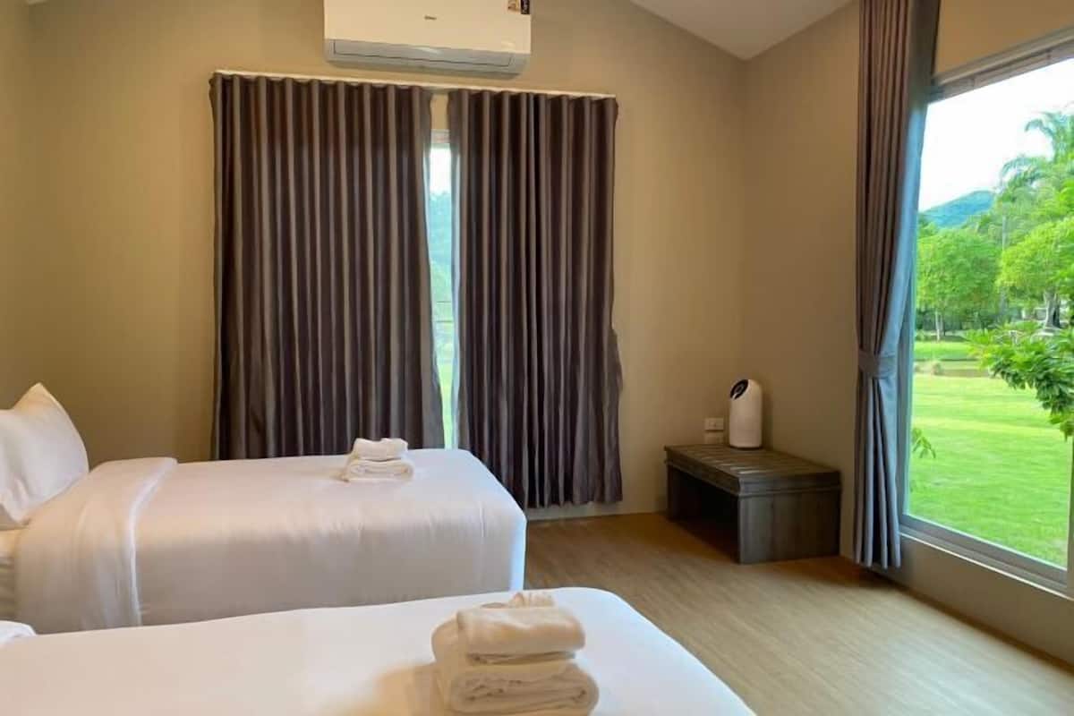 1 Schlafzimmer, kostenlose Minibar, Schreibtisch, kostenloses WLAN