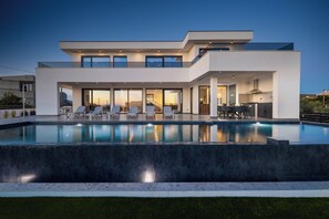 Indoor pool - Villa One Debeljak Zadar (Sukosan)