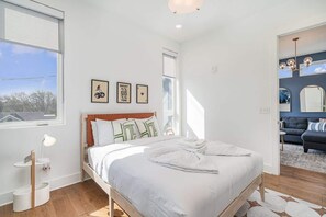 3 bedrooms, iron/ironing board, travel cot, free WiFi