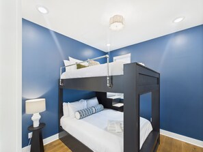 3 chambres, fer et planche Ă repasser, lit parapluie, Wi-Fi gratuit