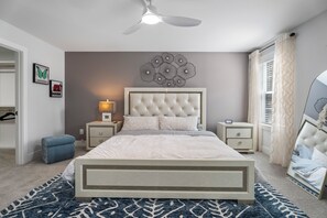 4 chambres, fer et planche à repasser, Wi-Fi, draps fournis