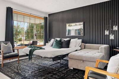 Chic 4-bedroom, 2-bath home close to downtown and next to the river