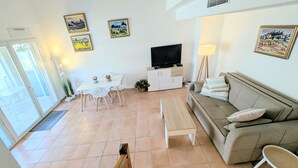 TV - Ref MILTON by Palmes d Or Properties (Cannes)