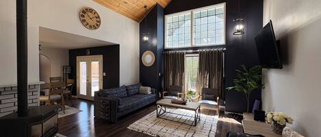 TV connectée, cheminée