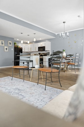 Interior - Game Room | King Suite | Firepit | Patio | Grill (Georgetown)