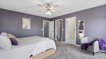 3 bedrooms, desk, iron/ironing board, free WiFi