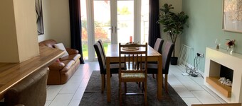 3 bed semi detached house near Stourbridge