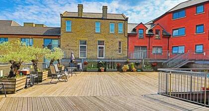 1Br Sheffield Stay - Private, Secure, Free Parking