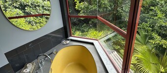 Hanalei Bay View Retreat - An Artistic home overlooking Hanalei Bay