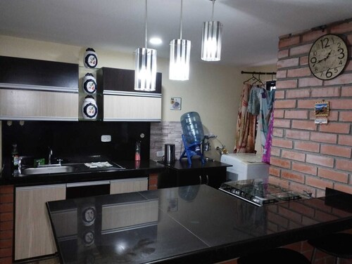 Nice and comfortable apartment on the second floor, in the center of the coffee zone.