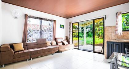 Rio Celeste Birds Garden apartment with A/C perfect for Family and couples