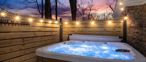 Bain à remous extérieur