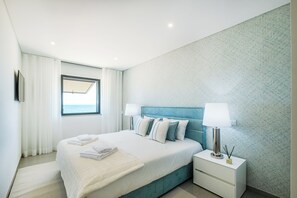 2 slaapkamers, een strijkplank/strijkijzer, wifi, beddengoed