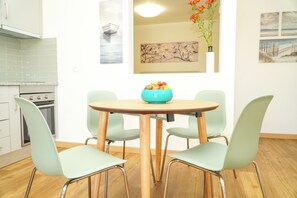 Dining - Stanchion Apartment (Albufeira)