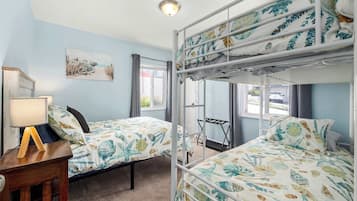 2 slaapkamers, reisbedje, wifi, beddengoed