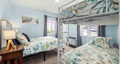 Adorable Rio Del Mar Beach House - Steps to beach!