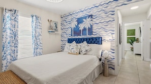 3 bedrooms, desk, iron/ironing board, free WiFi - Premium Modern Pool Home- 1 Mile to Downtown & 3 Miles to Beaches (Jensen Beach)