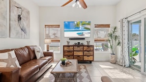Smart TV, video games