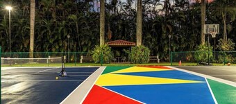 Villa Sultan | Luxe | Pickleball & Basketball