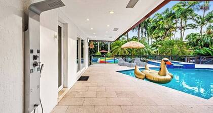 Villa Sultan | Luxe | Pickleball & Basketball