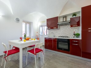 Fridge, microwave, oven, cookware/dishes/utensils