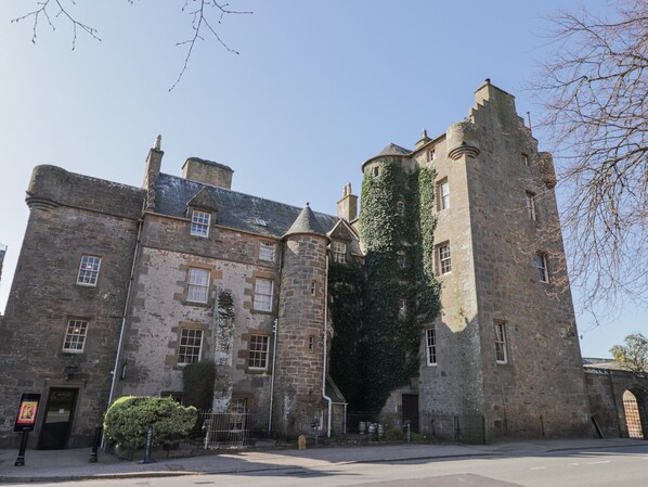 كوخ | المنشأة من الخارج