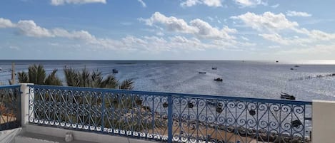 Comfort Double Room, Non Smoking, Private Bathroom | Terrace/patio