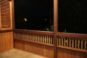 Basic dubbelrum eller tvåbäddsrum | Terrass/Patio