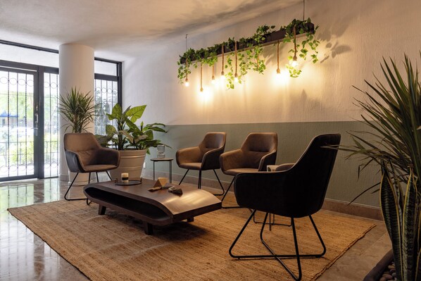 Khu tiếp khách ở sảnh