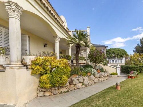 Bon repos by Interhome