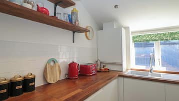 Cottage | Interior