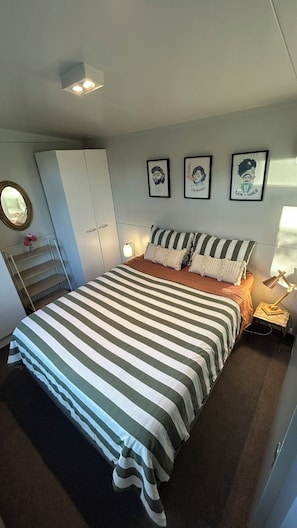 1 chambre, Wi-Fi, draps fournis