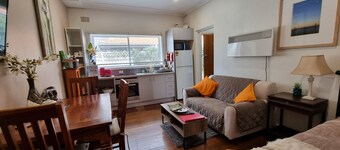 Unit 2 - Lovely, peaceful 1 bedroom unit - Wanda Beach & Cronulla Golf Links
