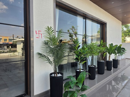 Exterior. Hotel Elite