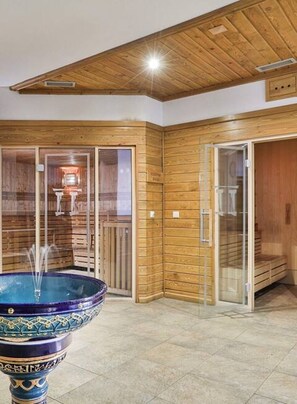 Sauna - Razlog Bulgaria - 1-bedroom in Downtown Pirin Golf With Mountain View (Razlog)